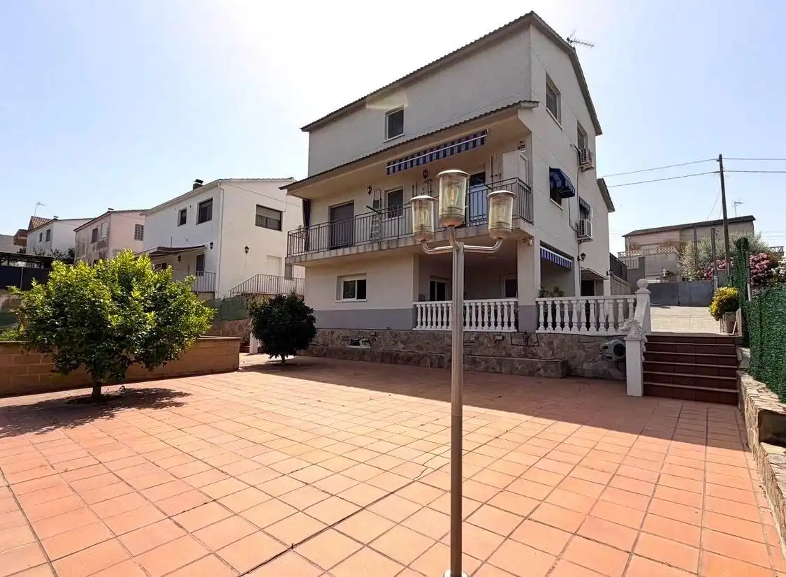 Maison avec terrasse à vendre à Carrer Carrer Penedès, imagen 50