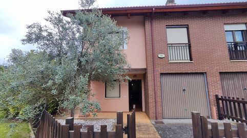Foto 5 de Casa adosada en venta en Sojuela - Calle Solcampo, Sojuela, La Rioja