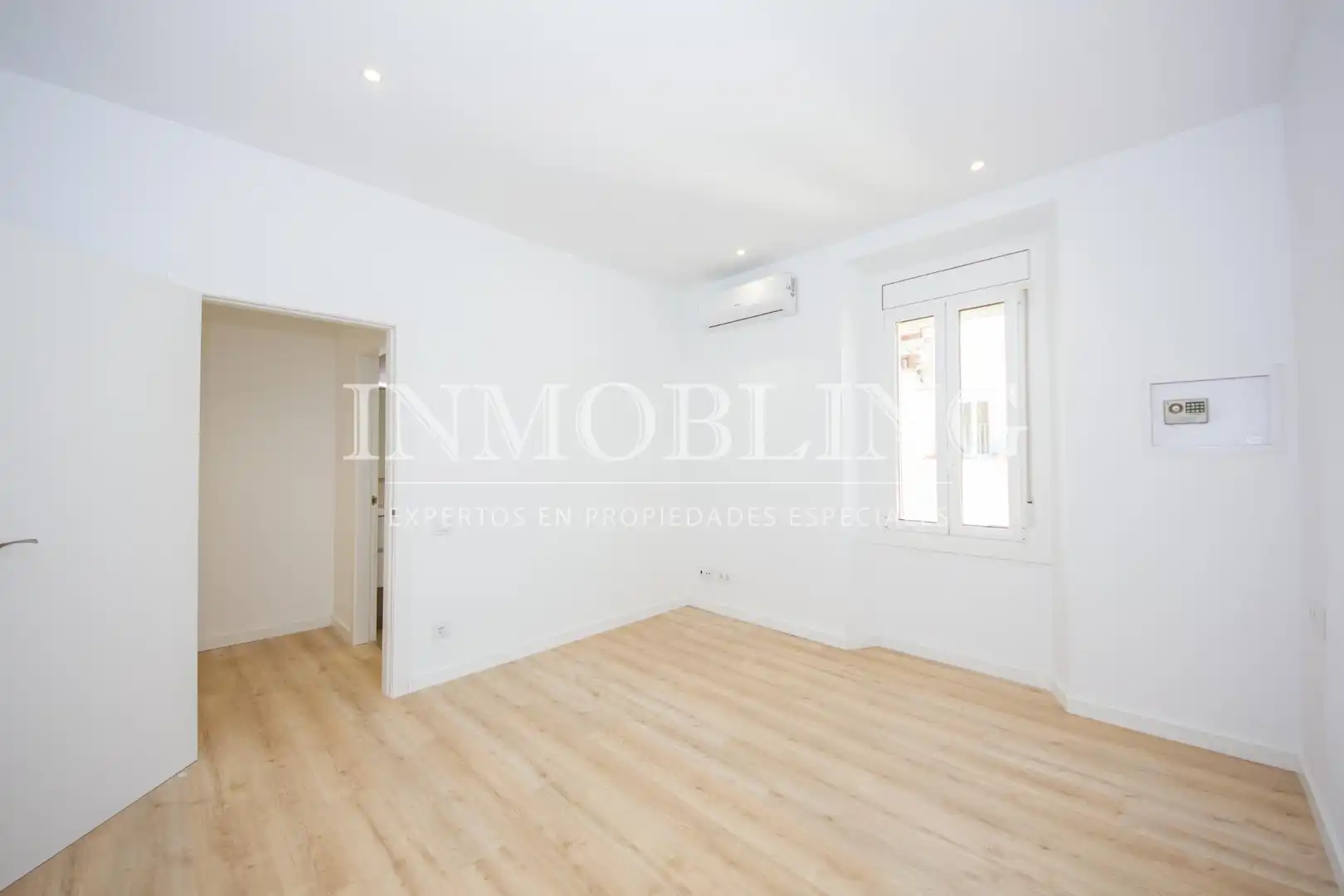 Habitación de Piso de alquiler en Mataró con Aire acondicionado y Parquet