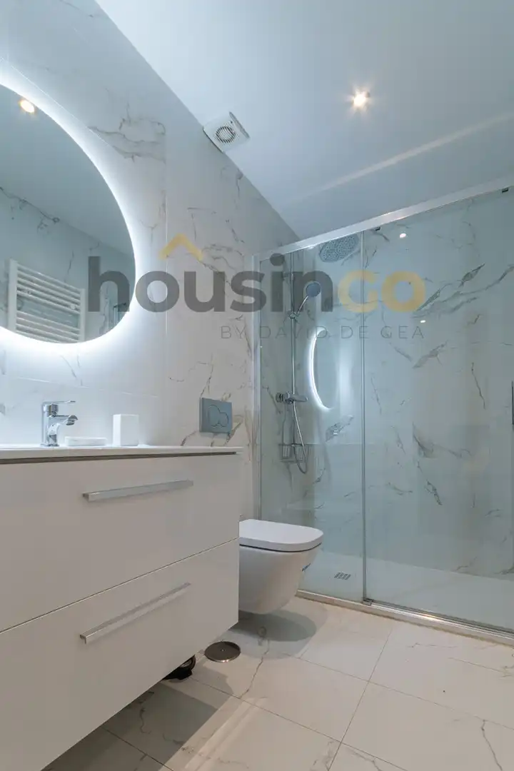 Baño de Piso de alquiler en Madrid con Aire acondicionado, Calefacción y Terraza