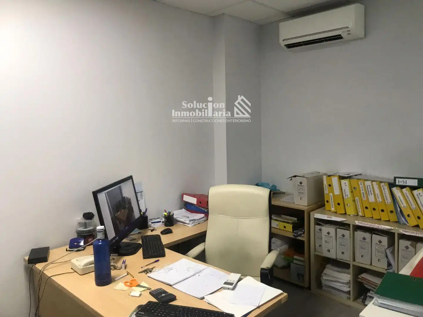 Büro zur Miete in Salamanca mit Klimaanlage, Heizung und Möbliert