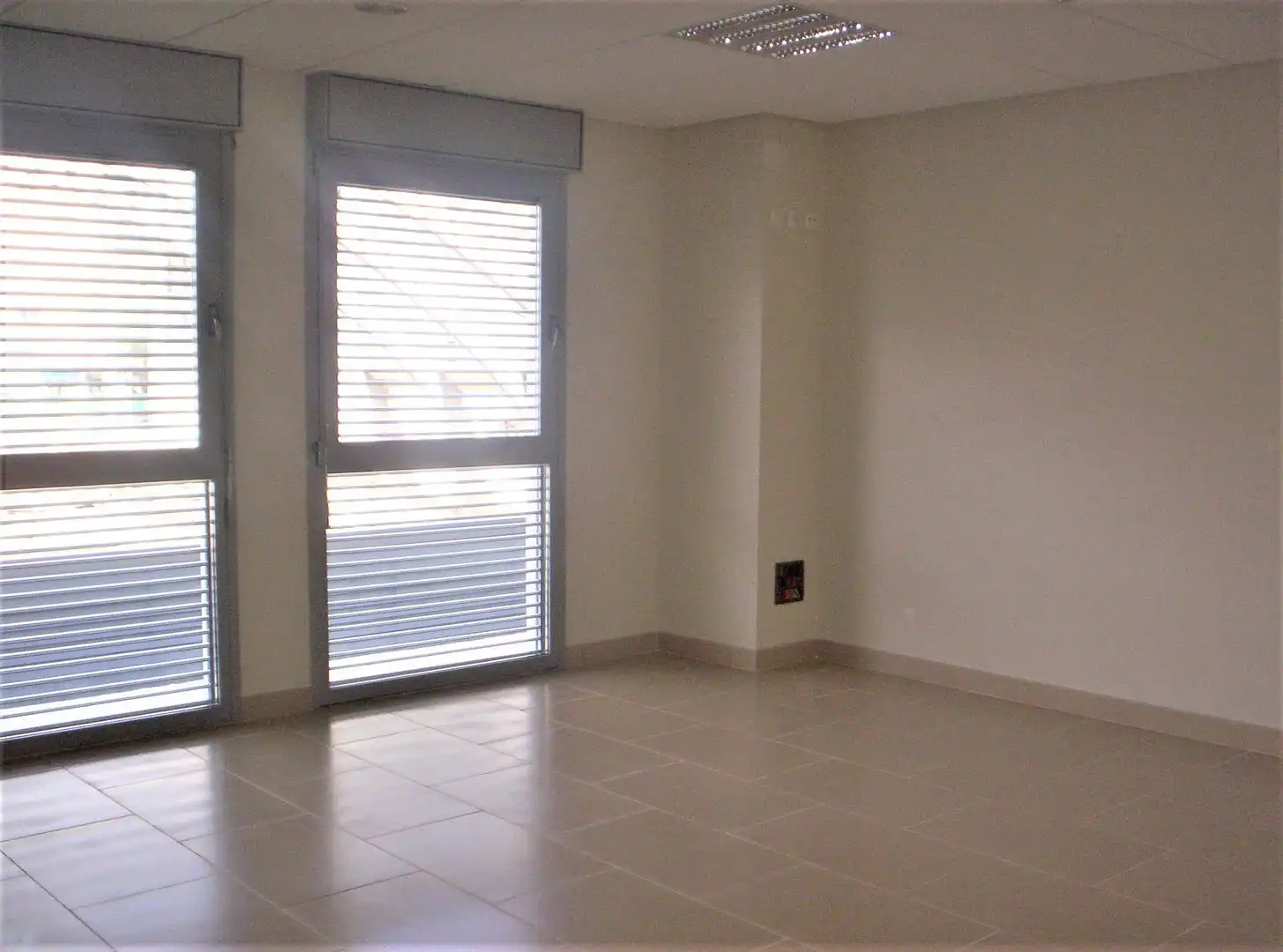 Oficina en venta en N/A, Camino de Ronda