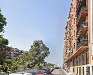 Vista exterior de Planta baixa en venda en Sant Feliu de Llobregat amb Balcó