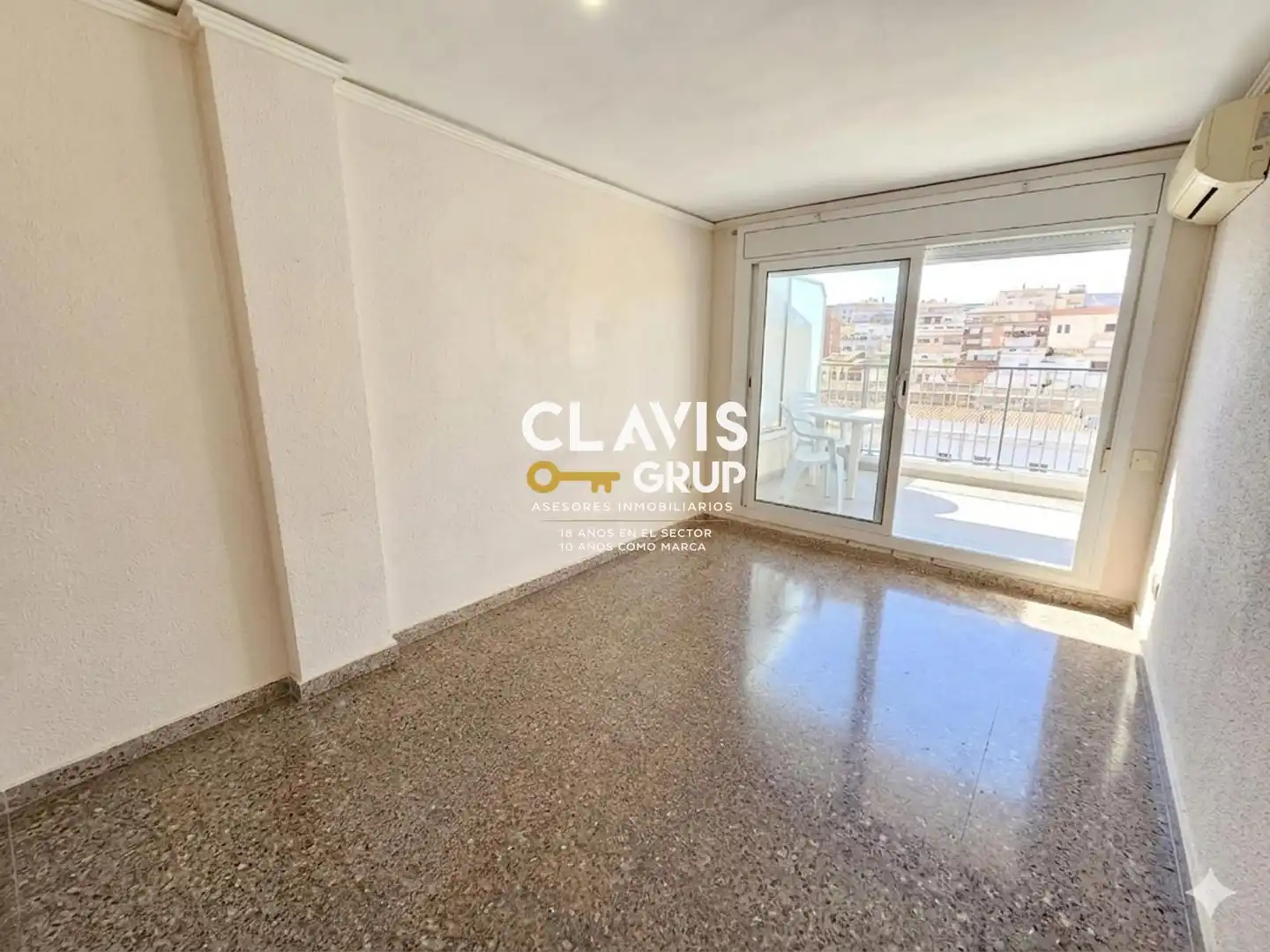 Vista exterior de Pis en venda en El Masnou amb Aire condicionat, Calefacció i Terrassa