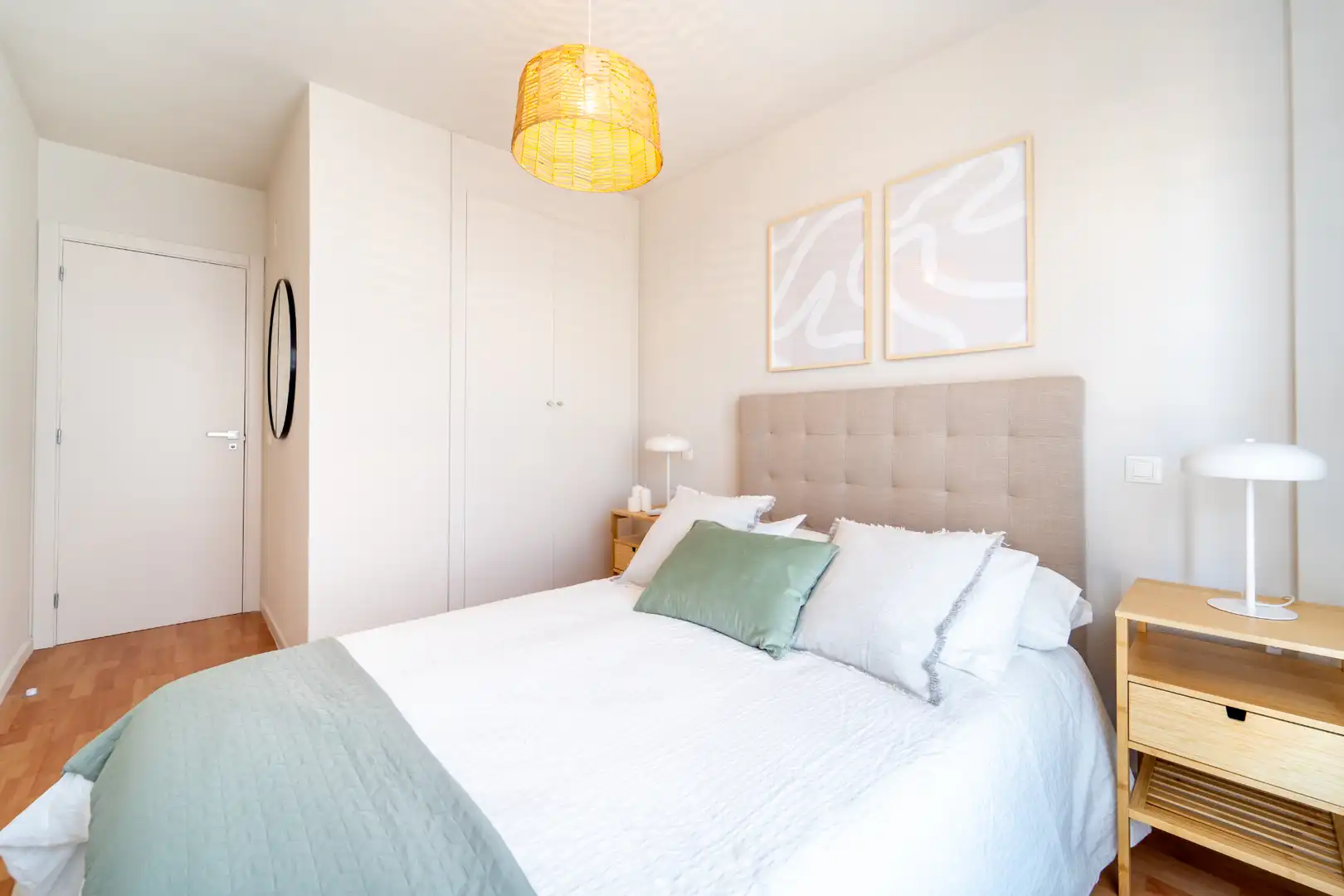 Bedroom of Flat for rent in Madrid  with Air Conditioner, Heating and Parquet flooring