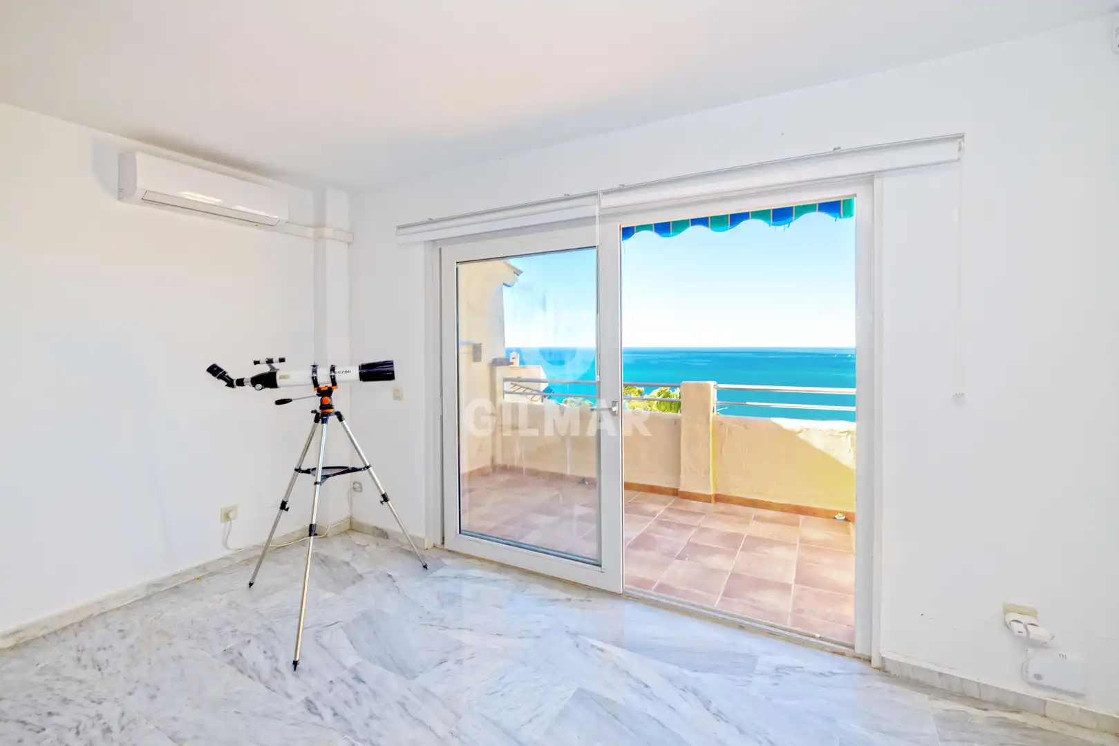 Schlafzimmer von Wohnung zum Verkauf in Benalmádena mit Heizung, Privatgarten und Abstellraum