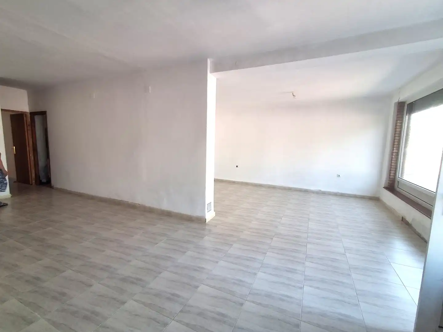 Commercial properties for sale in Mont-roig del Camp  with Terrace