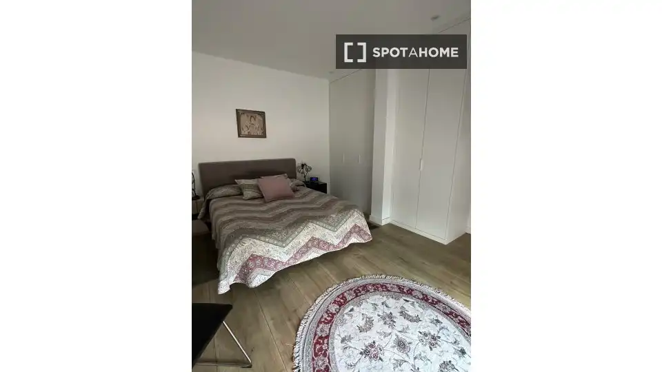 Dormitori de Apartament per a compartir en Donostia - San Sebastián  amb Aire condicionat, Calefacció i Terrassa