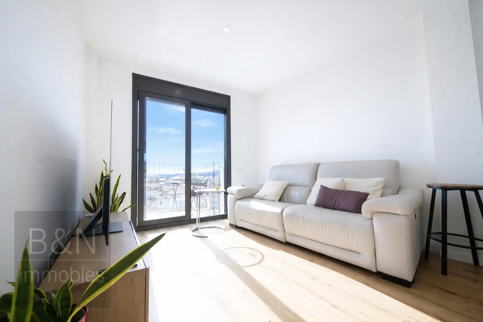 Sala de estar de Dúplex en venta en Terrassa con Aire acondicionado, Calefacción y Terraza