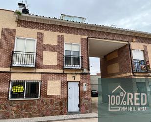 Single-family semi-detached for sale in Calle Emperador Carlos V, La Puebla de Almoradiel