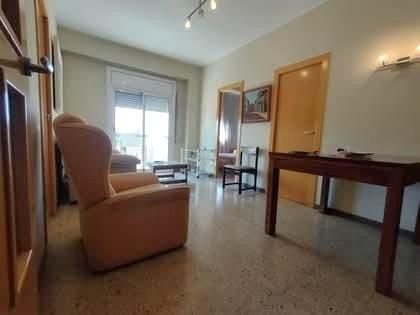 Sala d'estar de Pis en venda en L'Hospitalet de Llobregat amb Balcó
