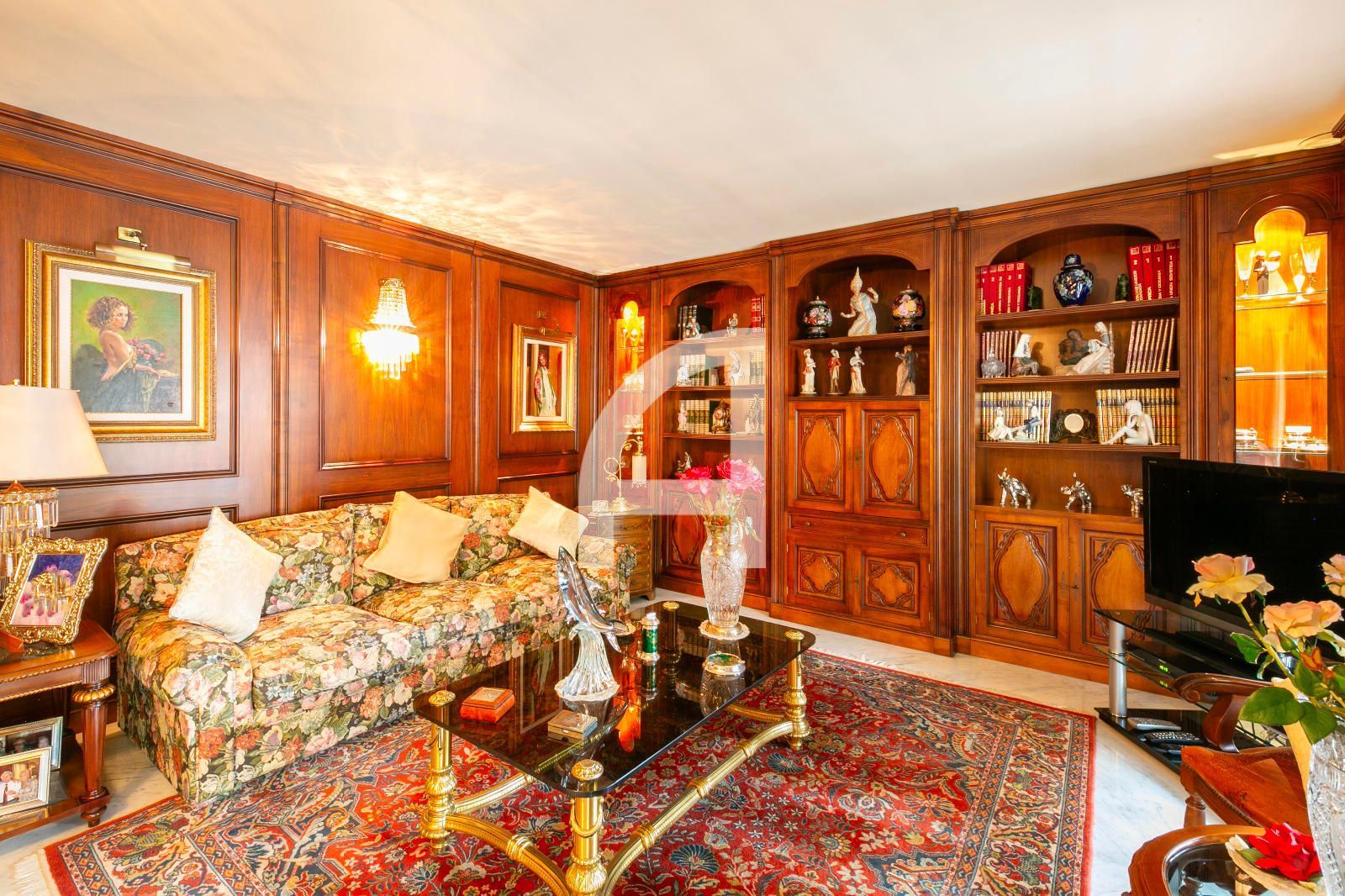 Living room of Flat for sale in  Barcelona Capital  with Air Conditioner, Heating and Parquet flooring