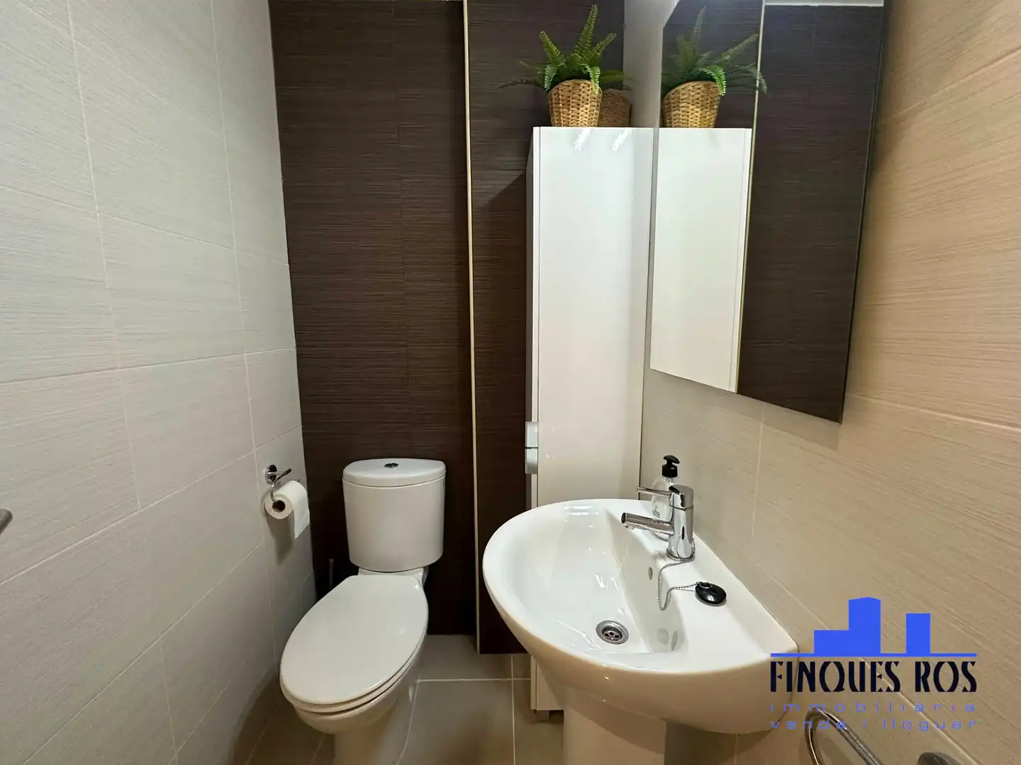 Bany de Apartament en venda en Vinaròs amb Terrassa, Traster i Forn