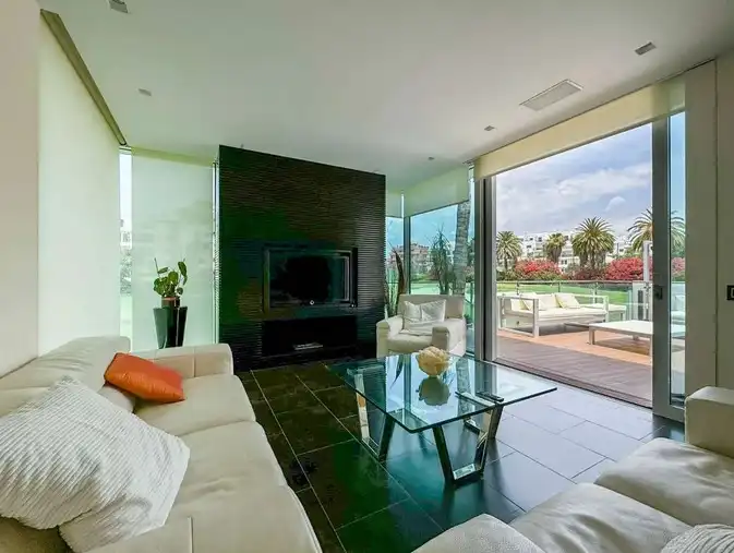 Chalet con piscina en venta en Playa de Granada, imagen 2