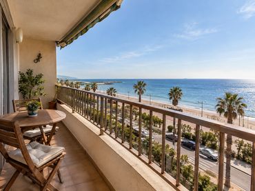 Flat with balcony for sale in Camí Ral
