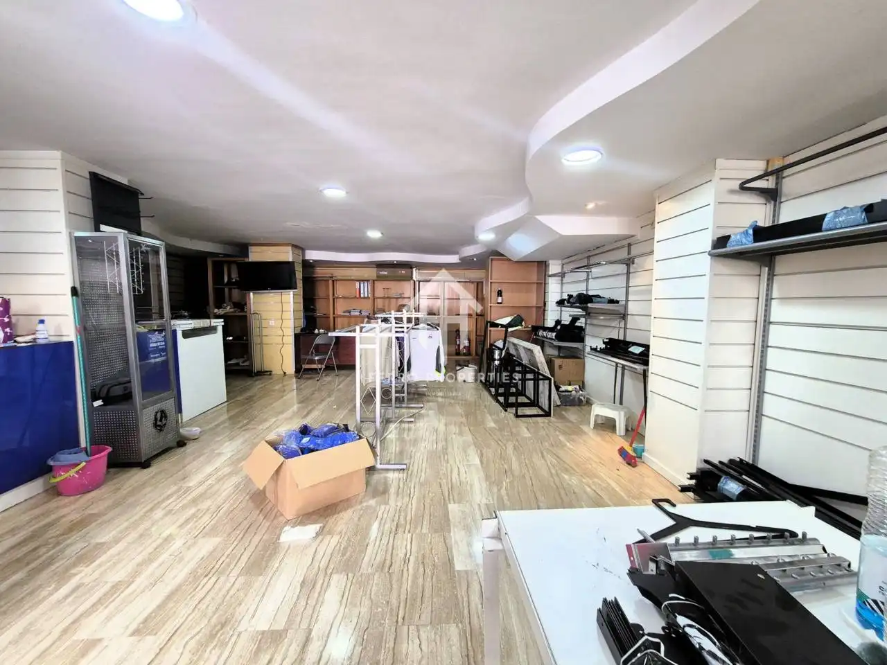Local commercial à vendre à Calle Duque de Valencia 19, imagen 4