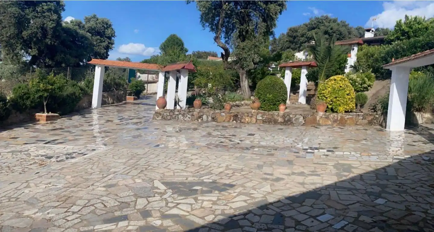 Jardín de Casa o chalet en venta en Plasencia con Aire acondicionado, Jardín privado y Terraza