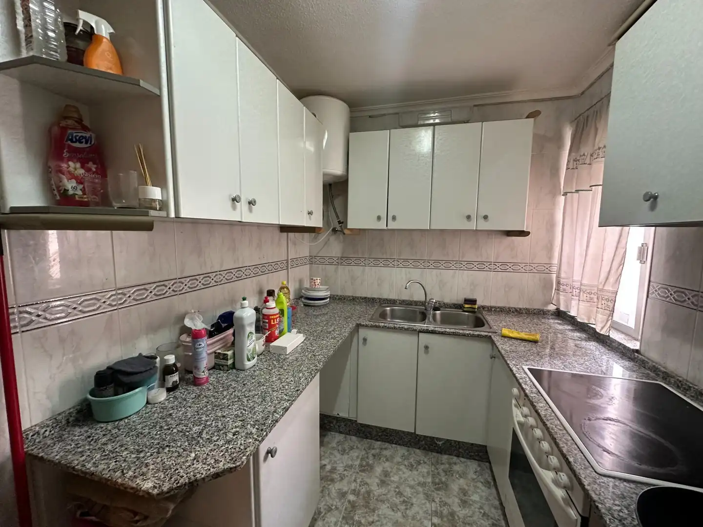 Cocina de Apartamento en venta en Alicante / Alacant con Aire acondicionado, Amueblado y Balcón
