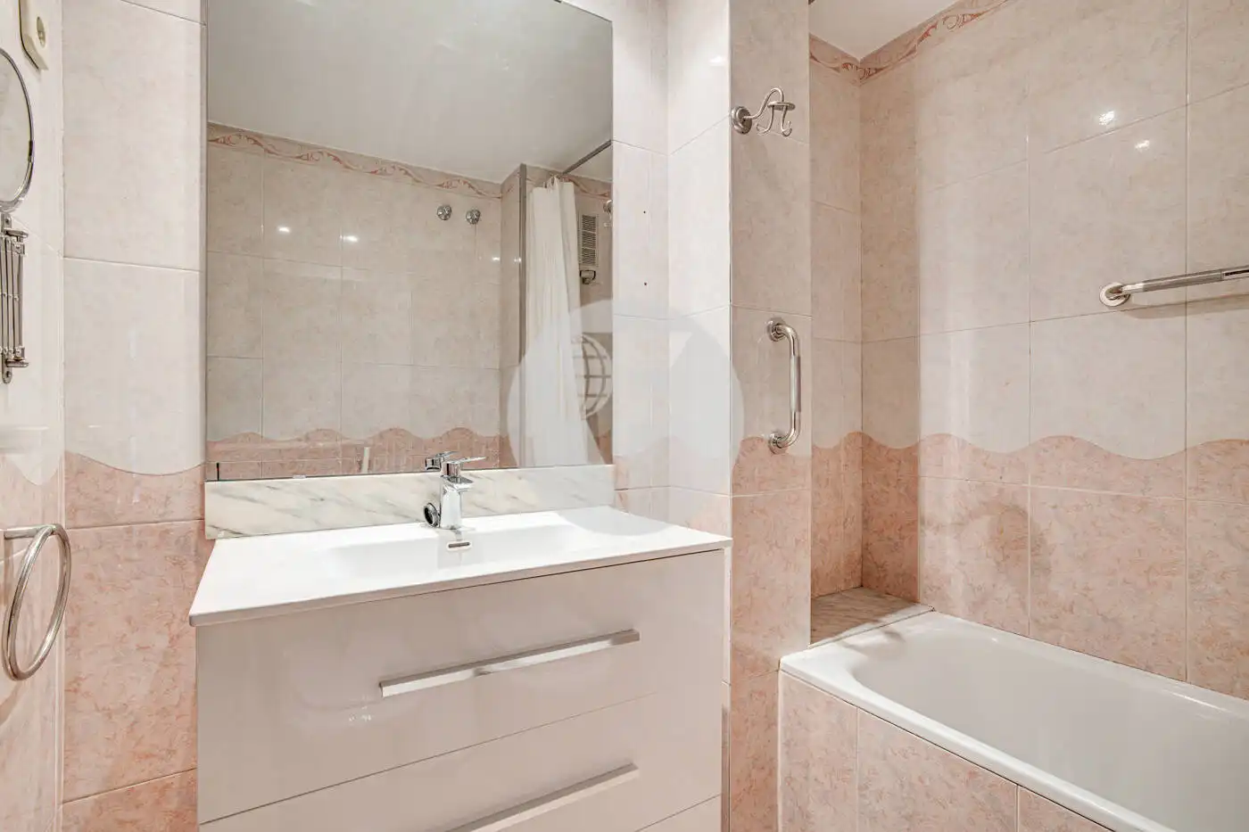 Appartamento con terrazza in vendita a Eixample, imagen 21