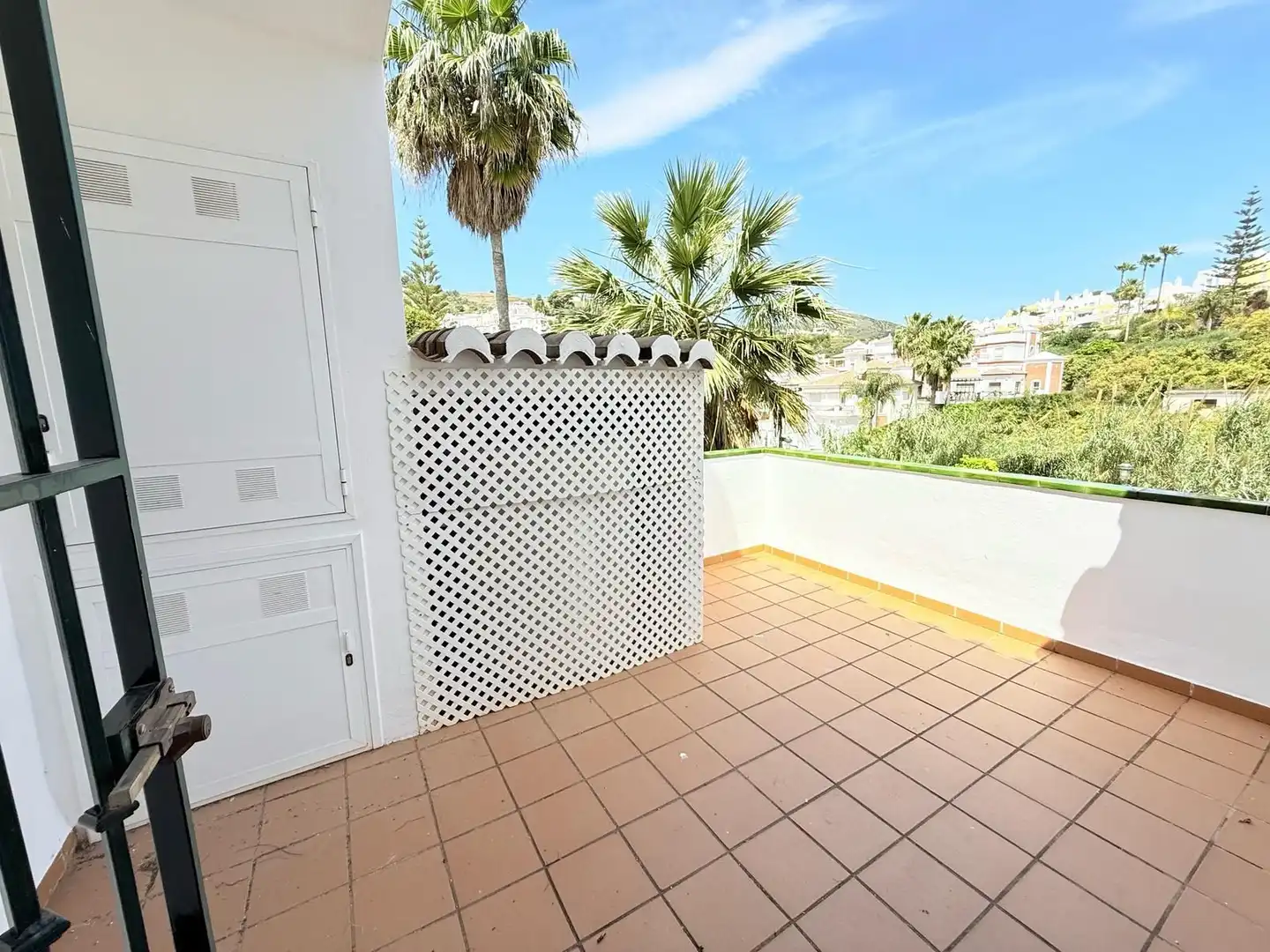 Jardín de Dúplex en venta en Nerja con Jardín privado, Trastero y Piscina comunitaria