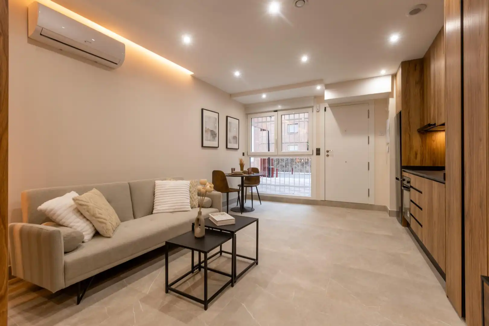 Lofts for sale in Granada  with Air Conditioner, Heating and Alarm