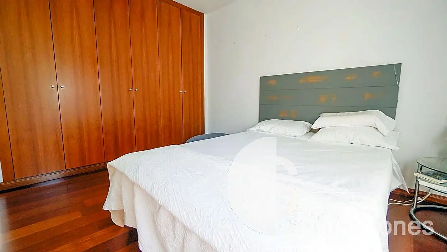 Habitación de Casa o chalet en venta en Málaga con Aire acondicionado, Calefacción y Jardín privado