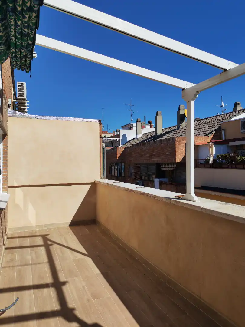 Balcony of Attic for sale in Barrio de Salamanca
