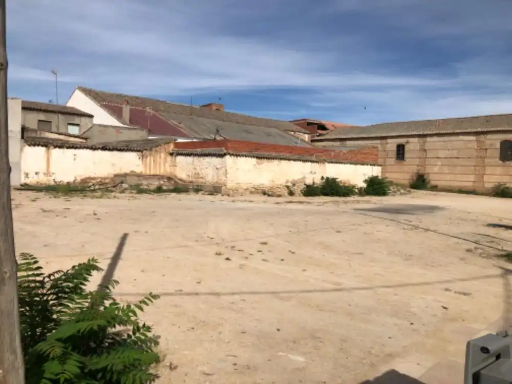 Residential land for sale in Calle Sequillo