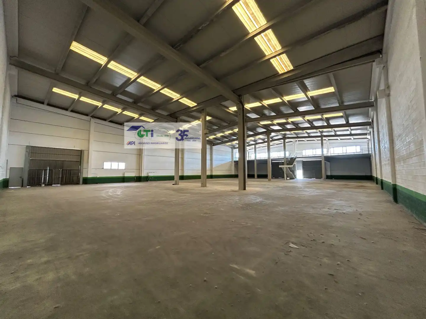 Industrial building for sale in CALLE BORDEREA, imagen 3