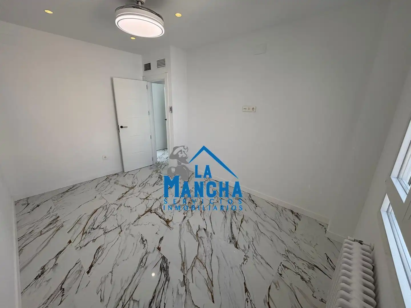 Appartamento con ascensore in vendita a Calle DIONISIO GUARDIOLA, imagen 20