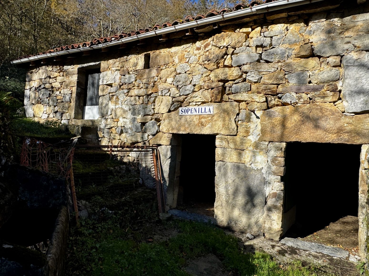 Vista exterior de Casa o xalet en venda en Miera