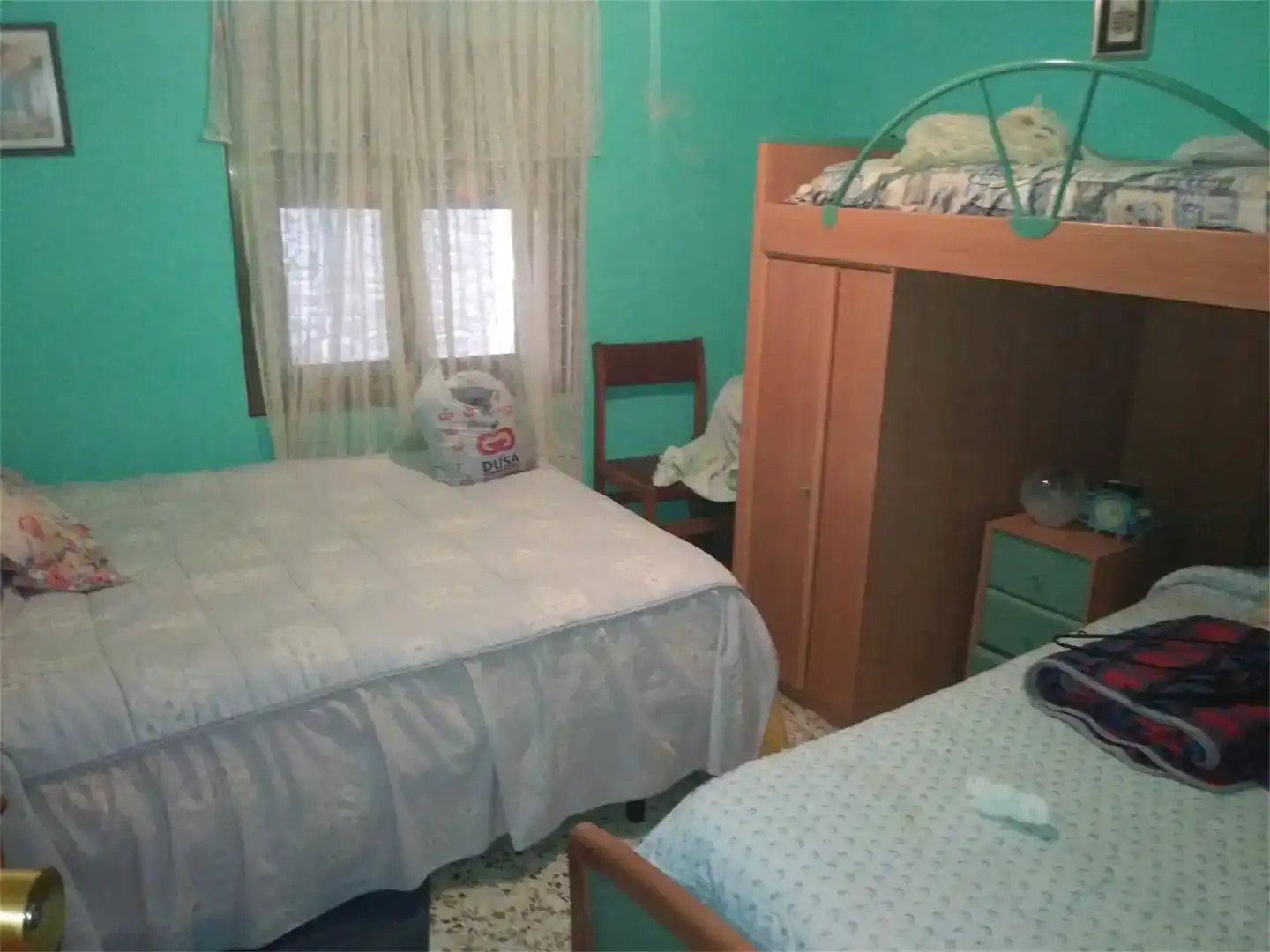 Habitación de Casa adosada en venta en Castigaleu con Trastero, Amueblado y Balcón
