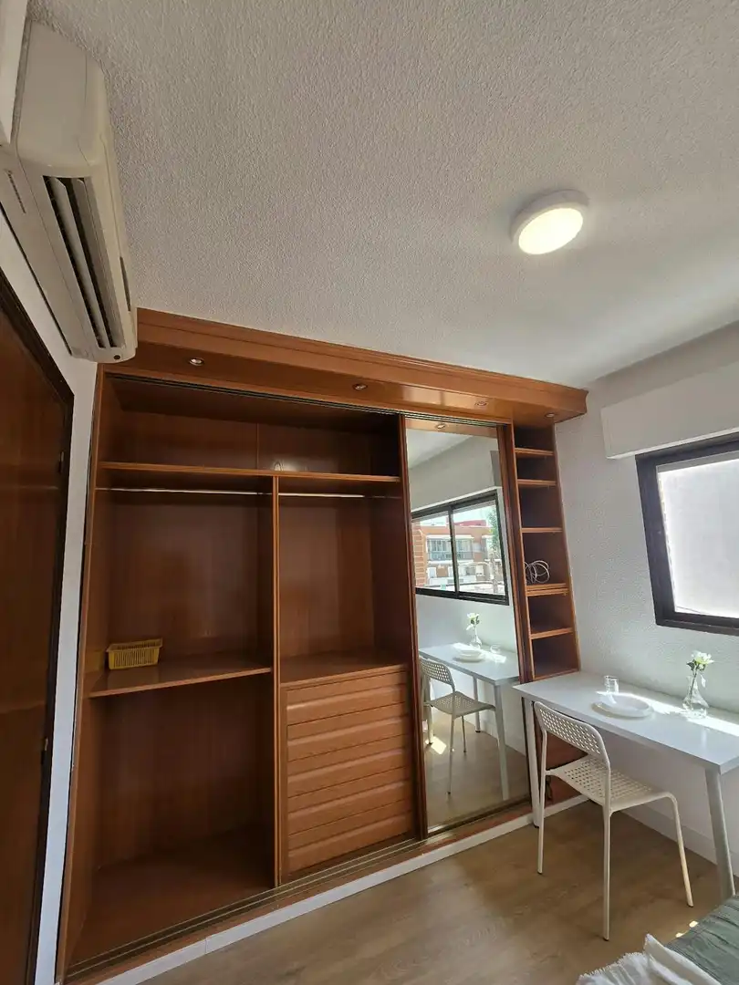 Bedroom of Flat for rent in Madrid  with Air Conditioner, Heating and Private garden