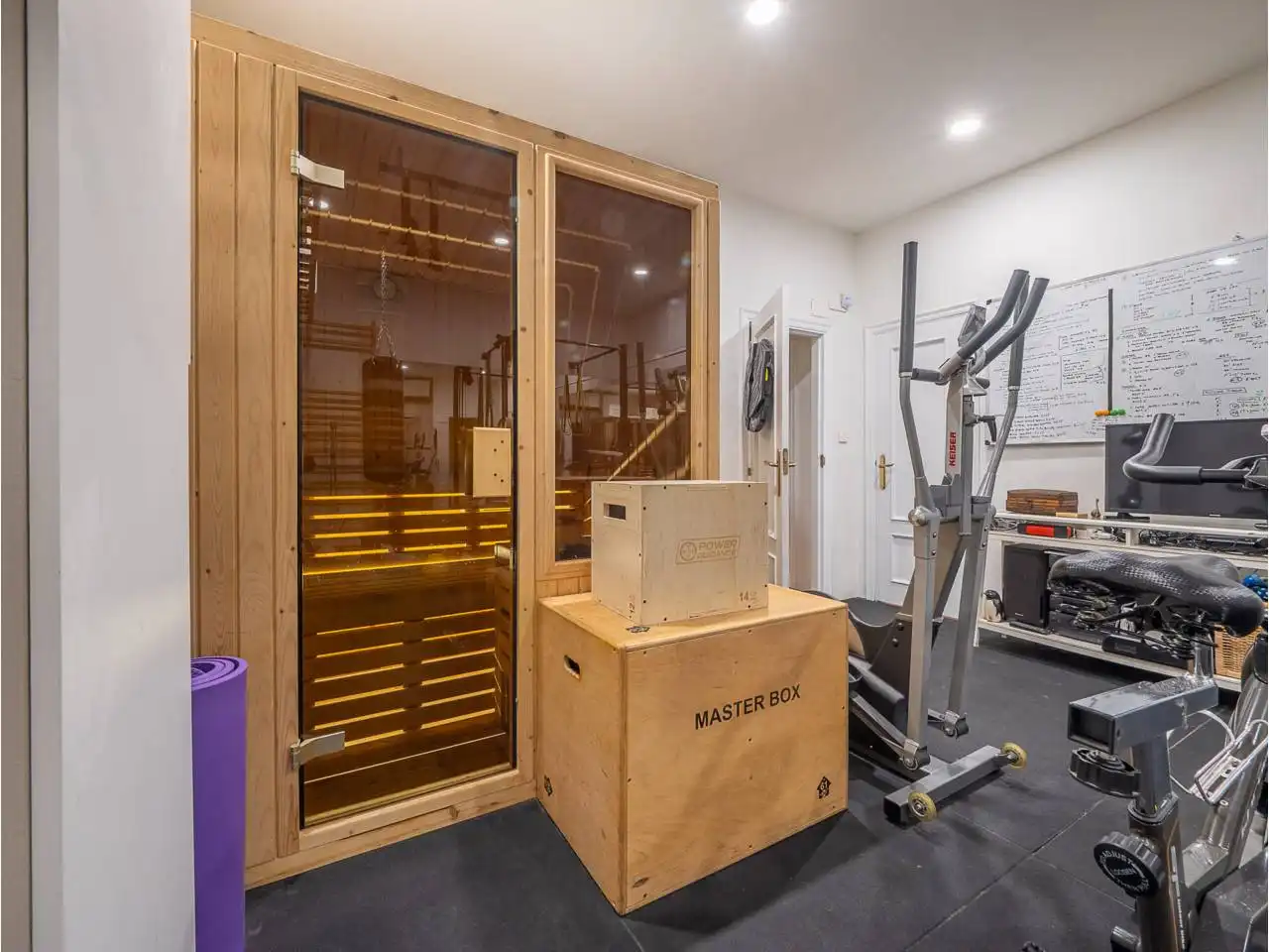 Casa con piscina en venta en Calle Arturo Campión 40, imagen 48