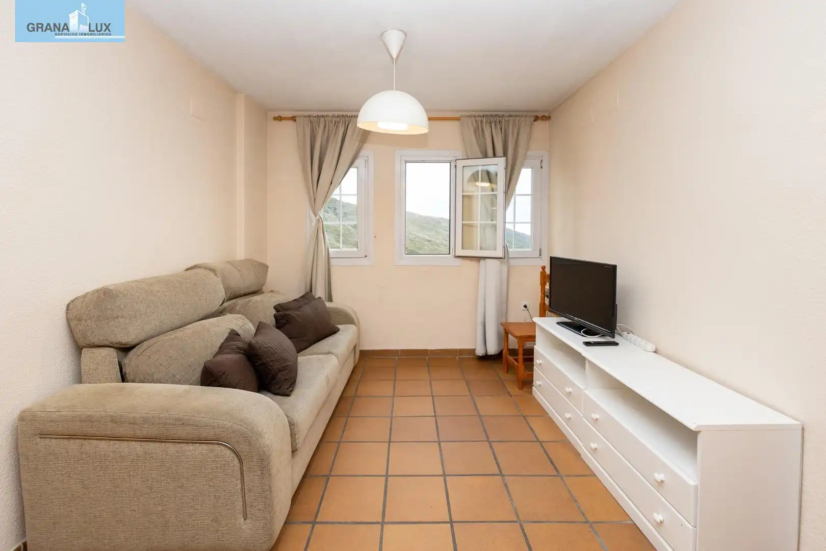 Living room of Flat for sale in Sierra Nevada  with Heating and Storage room
