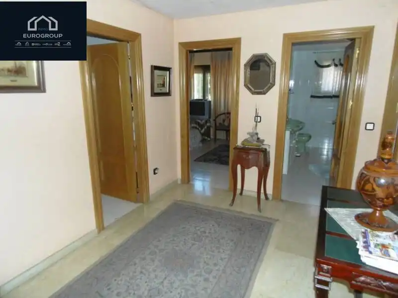 Chalet con piscina en venta en Urbanizaciones, imagen 15