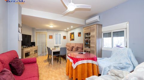 Foto 5 de Casa adosada en venta en Ogijares, 18, Avda. De los Ogíjares, Armilla