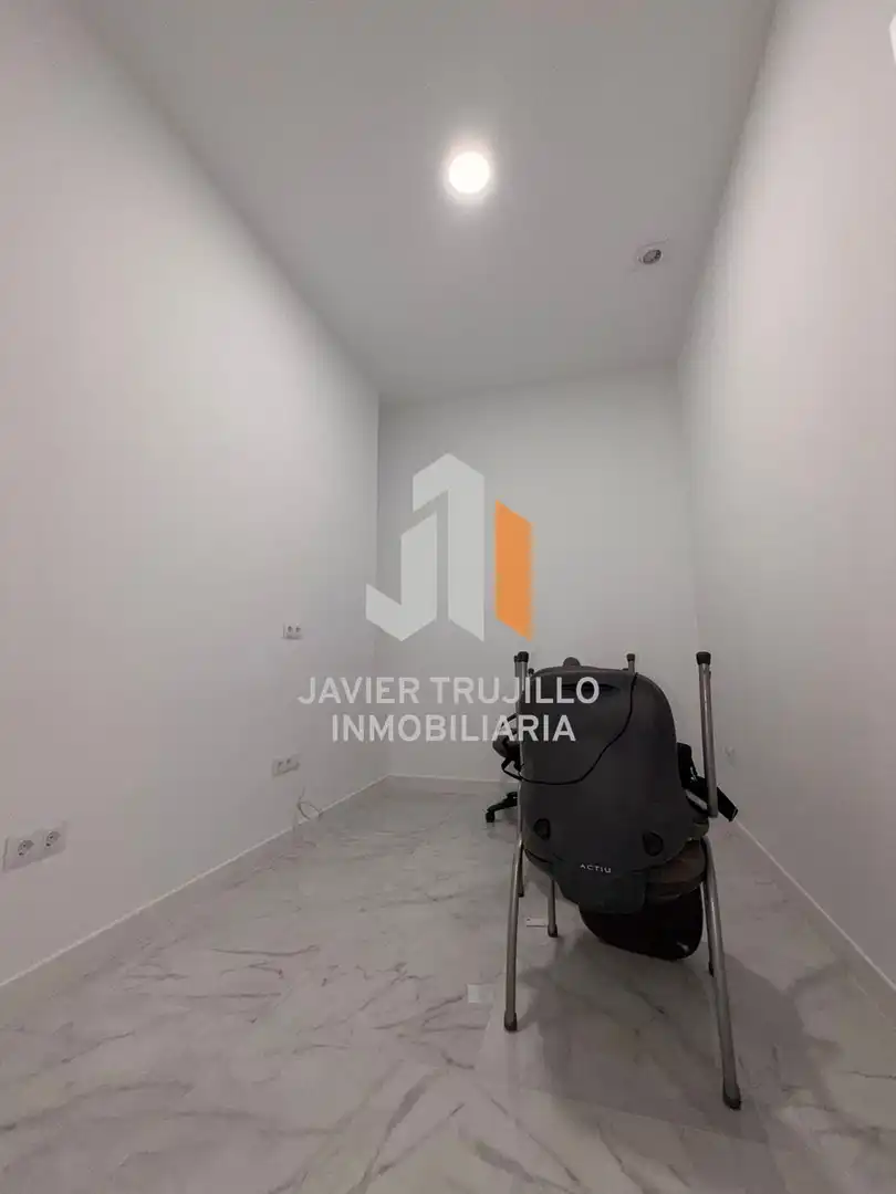 Geschaftsraum zur Miete in Torre del Mar