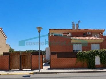 Villa in vendita a Alfara de la Baronia