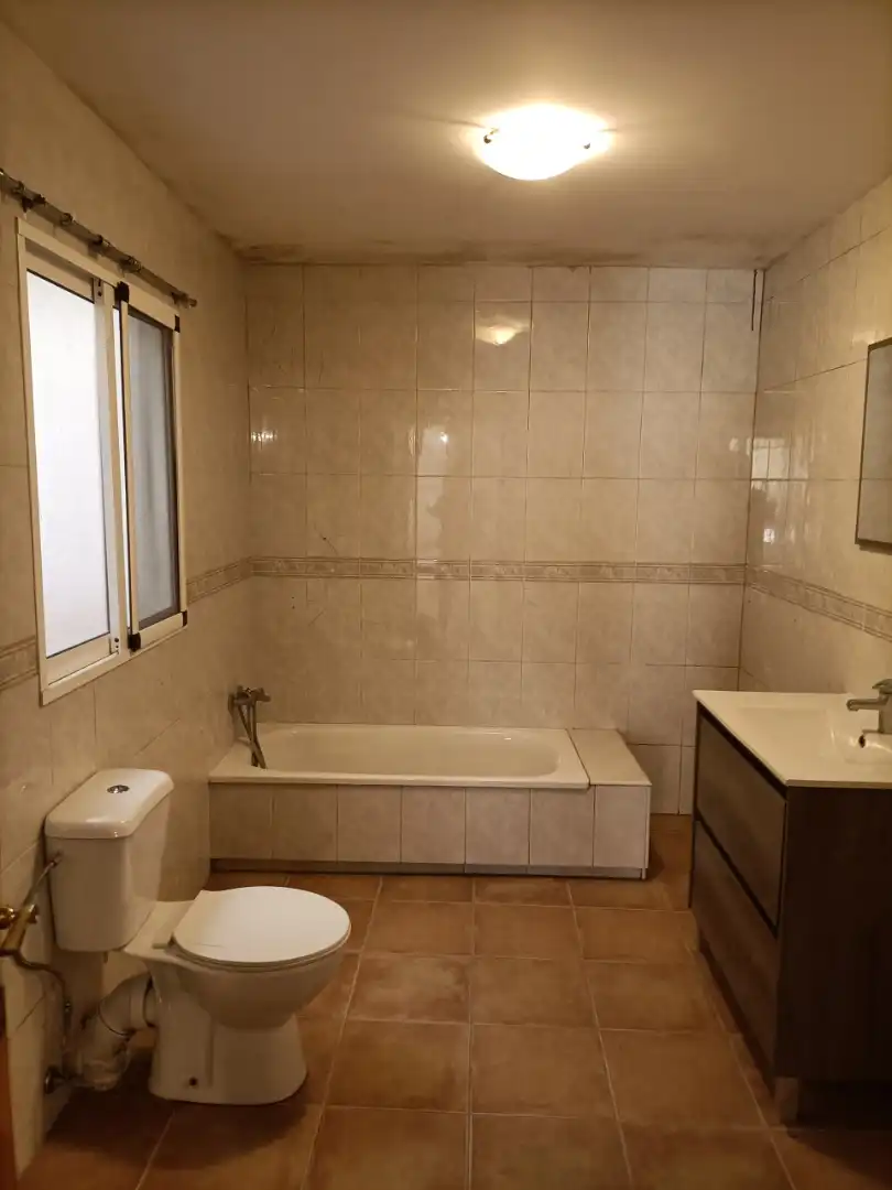 Bathroom of Ground floor for sale in Viver
