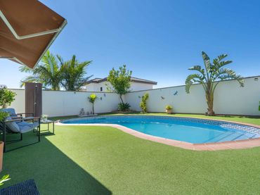 Maison avec piscine à vendre à POLEO DE SIERREZUELA 27