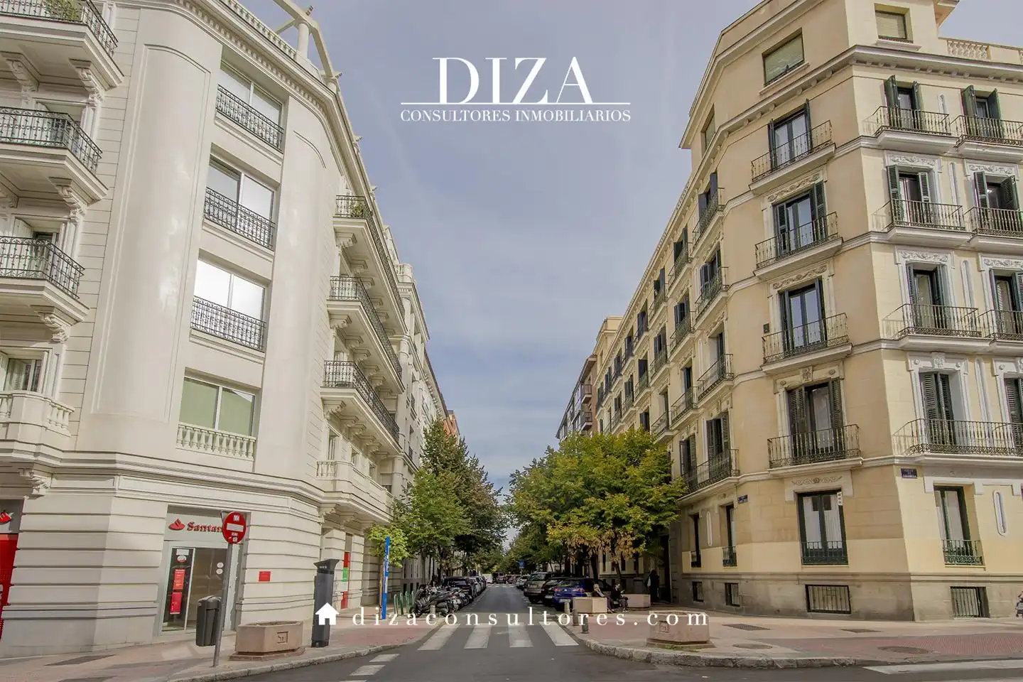 Exterior view of Ground floor for sale in Madrid  with Air Conditioner, Heating and Parquet flooring