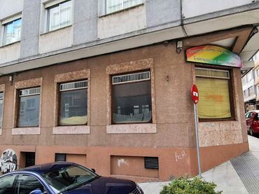 Local commercial à louer à Betanzos