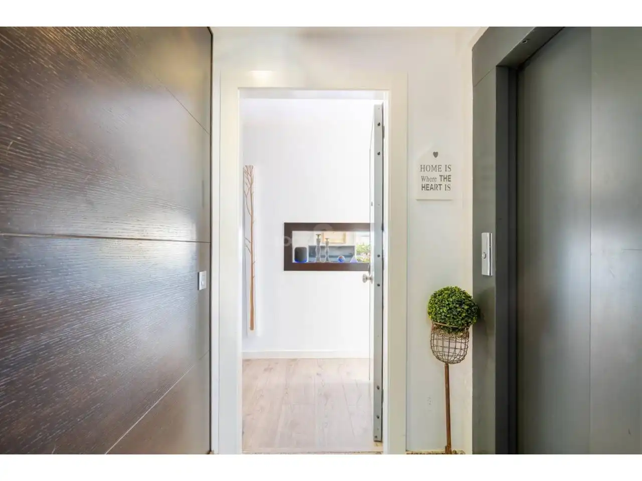Ático en venta en Avenida Del Mediterráneo, Nueva Andalucía