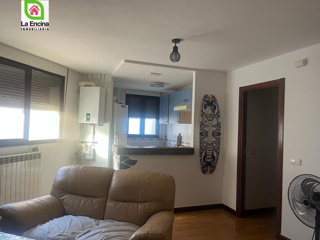 Sala d'estar de Planta baixa en venda en San Cristóbal de la Cuesta amb Calefacció