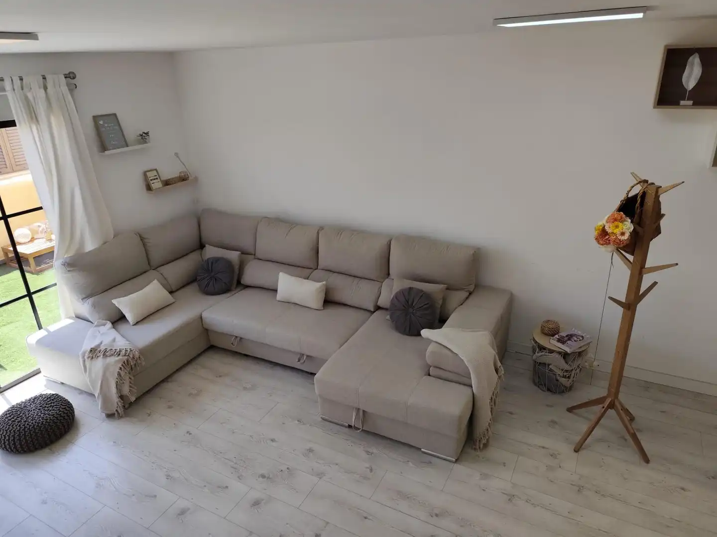 Sala de estar de Casa adosada en venta en Candelaria con Terraza, Trastero y Amueblado