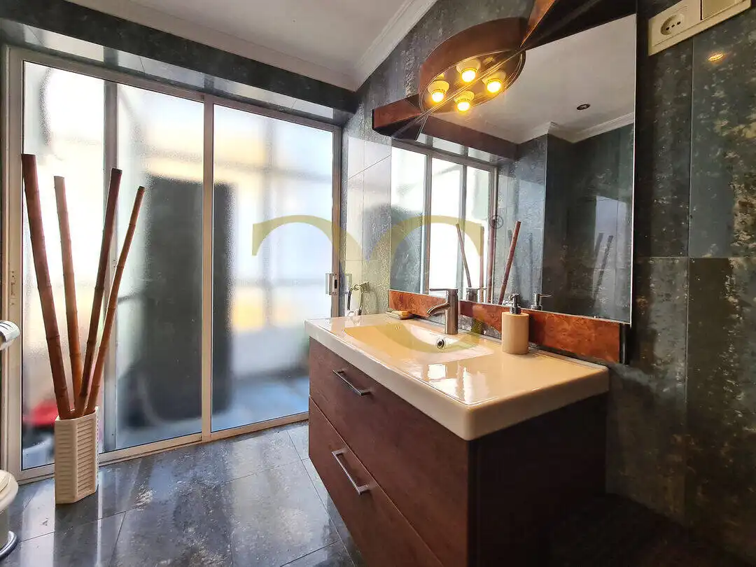 Bathroom of Flat for sale in Gijón   with Heating and Terrace