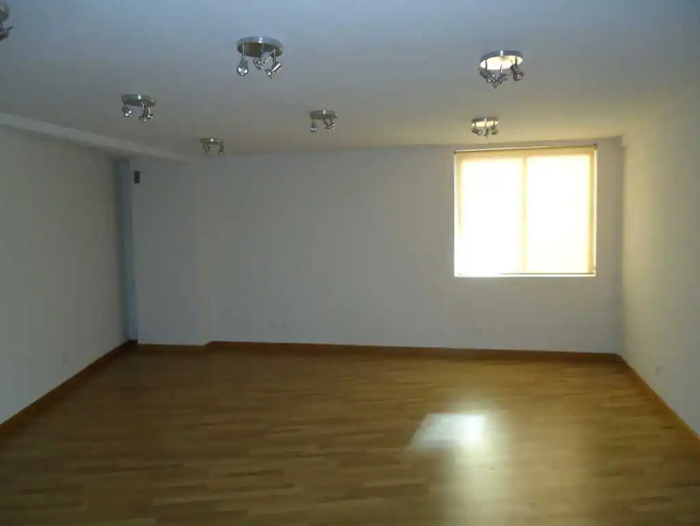 Office for rent in Móstoles  with Air Conditioner