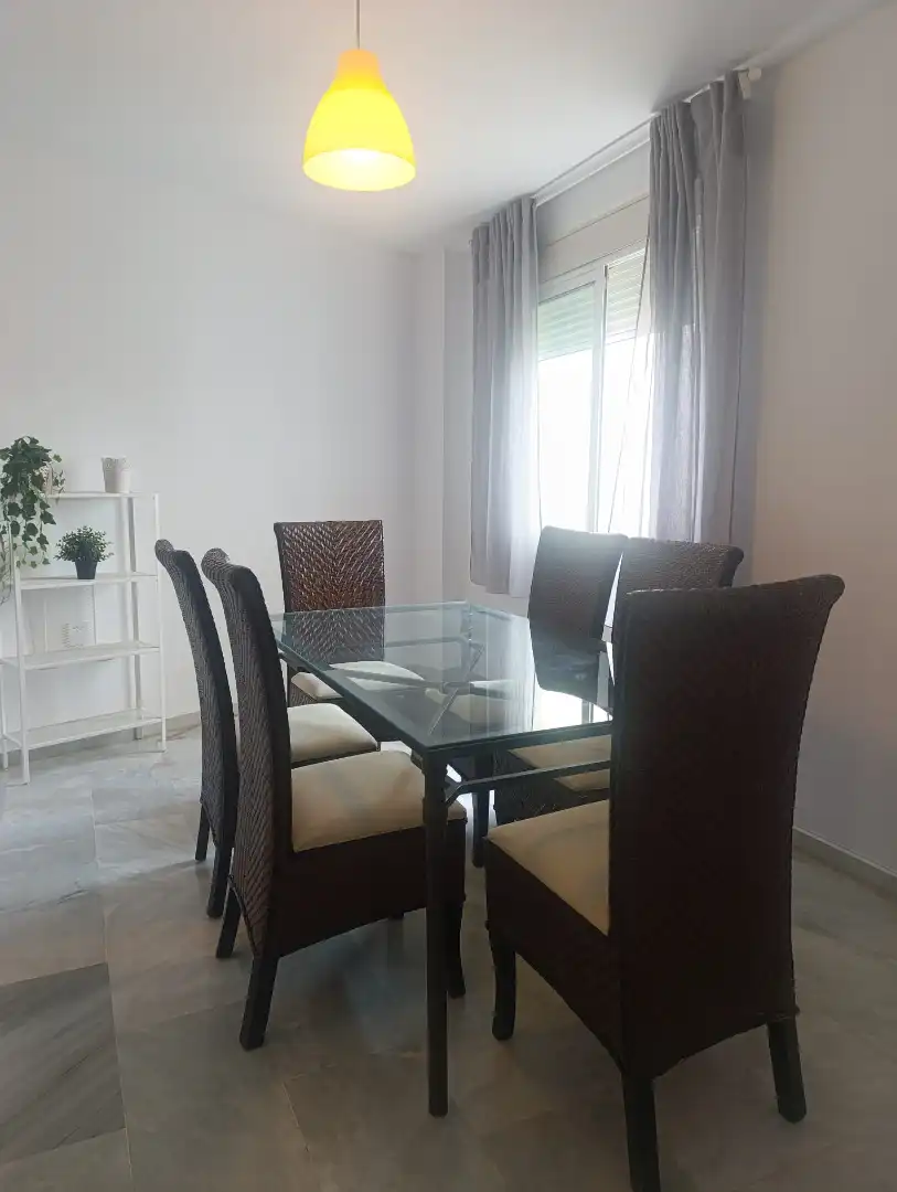 Comedor de Apartamento de alquiler con opción a compra en Málaga con Aire acondicionado, Terraza y Trastero