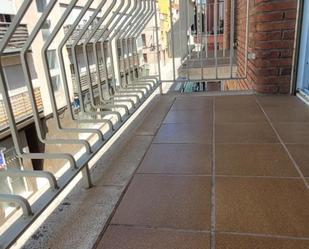 Balcony of Duplex to rent in Terrassa  with Heating, Terrace and Oven